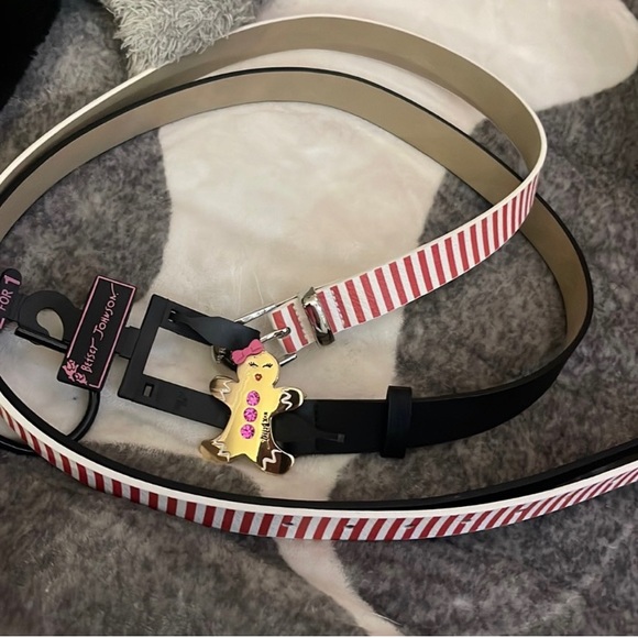 NWT Betsey Johnson 2 for 1 gingerbread black bling belt & red/white stripe - Picture 1 of 4
